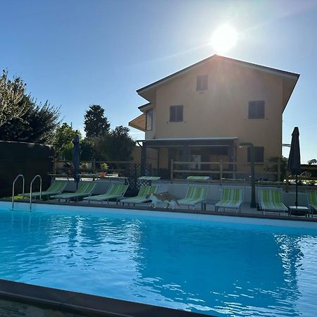 雷卡纳蒂Casale Ermo Colle住宿加早餐旅馆 外观 照片