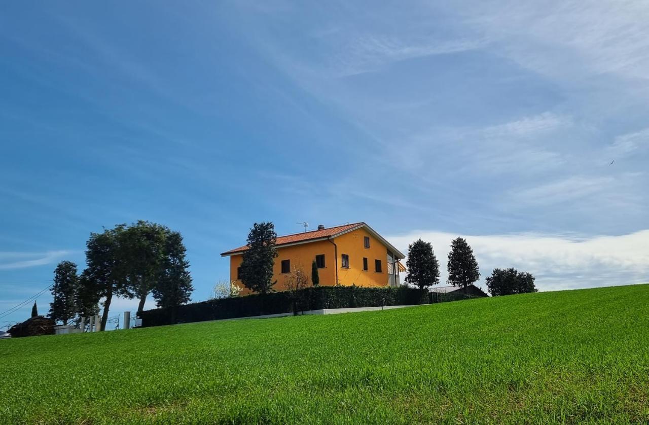 雷卡纳蒂Casale Ermo Colle住宿加早餐旅馆 外观 照片